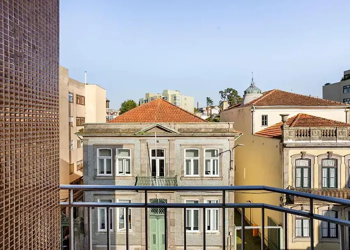 Luxury Anibal Cunha *