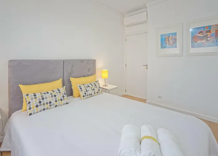 Luxury Anibal Cunha *